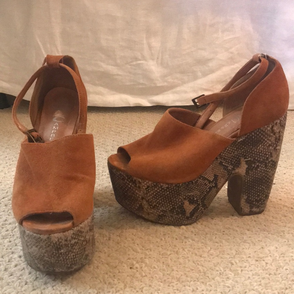 Jeffrey Campbell snake skin and suede wedges. 8M